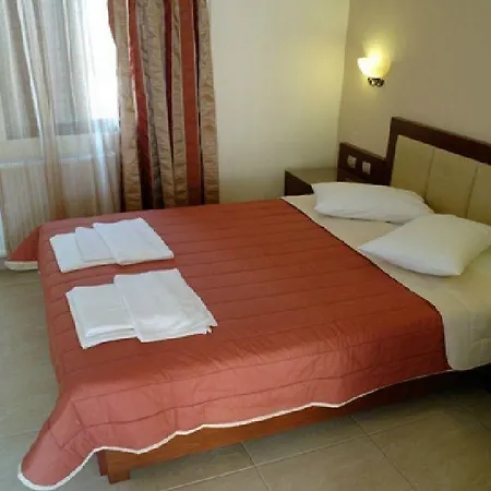 Zeus Hotel